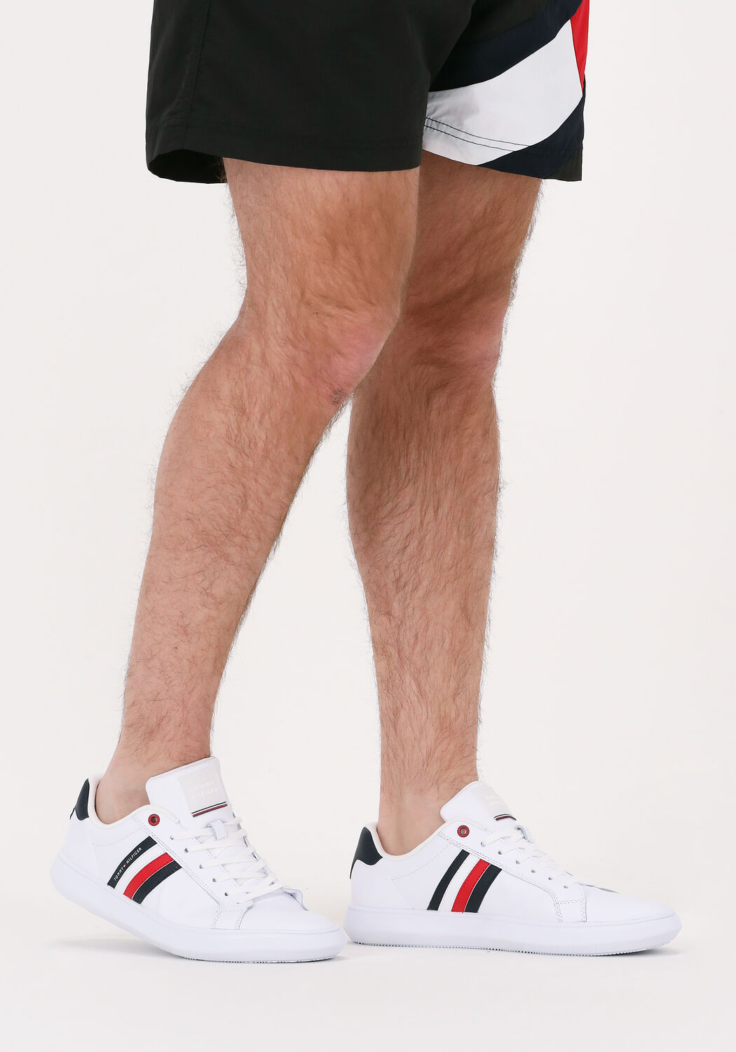 Wei&szlig;e TOMMY HILFIGER Sneaker Low ESSENTIAL CUPSOLE - large