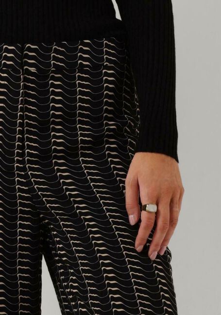Schwarze NOTES DU NORD Hose INEZ PANTS P - large
