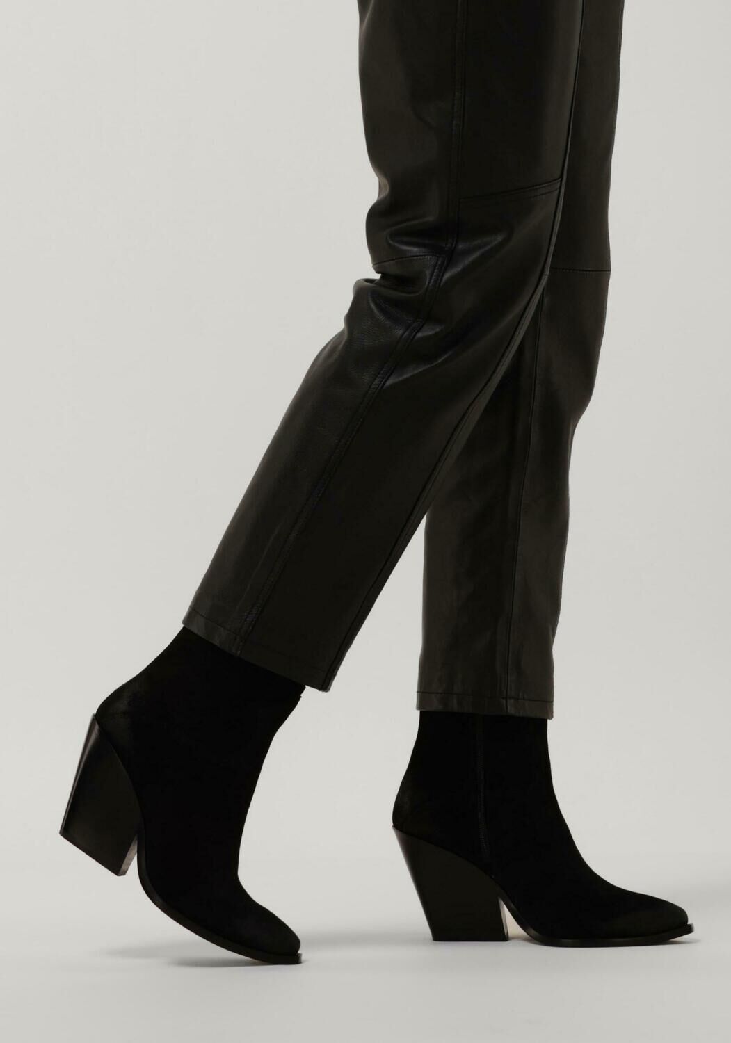 Schwarze ASH Stiefeletten BOY - large