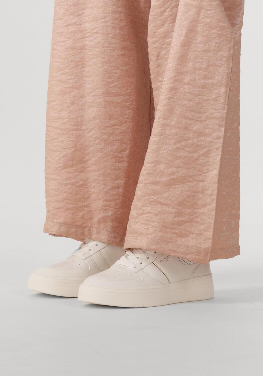 Wei&szlig;e TWINSET MILANO Sneaker Low 251TCP010 - large