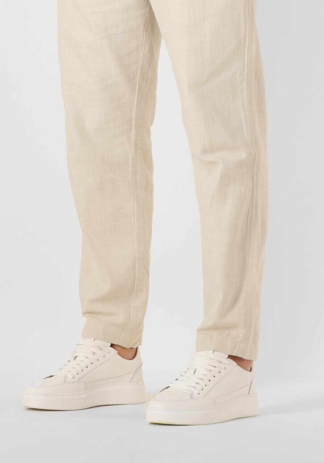 Wei&szlig;e CLAY Sneaker Low ENZO - large