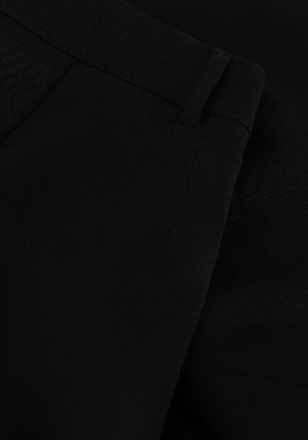 Schwarze CO'COUTURE Kurze Hose VOLA CROPPED PLEAT SHORT - large