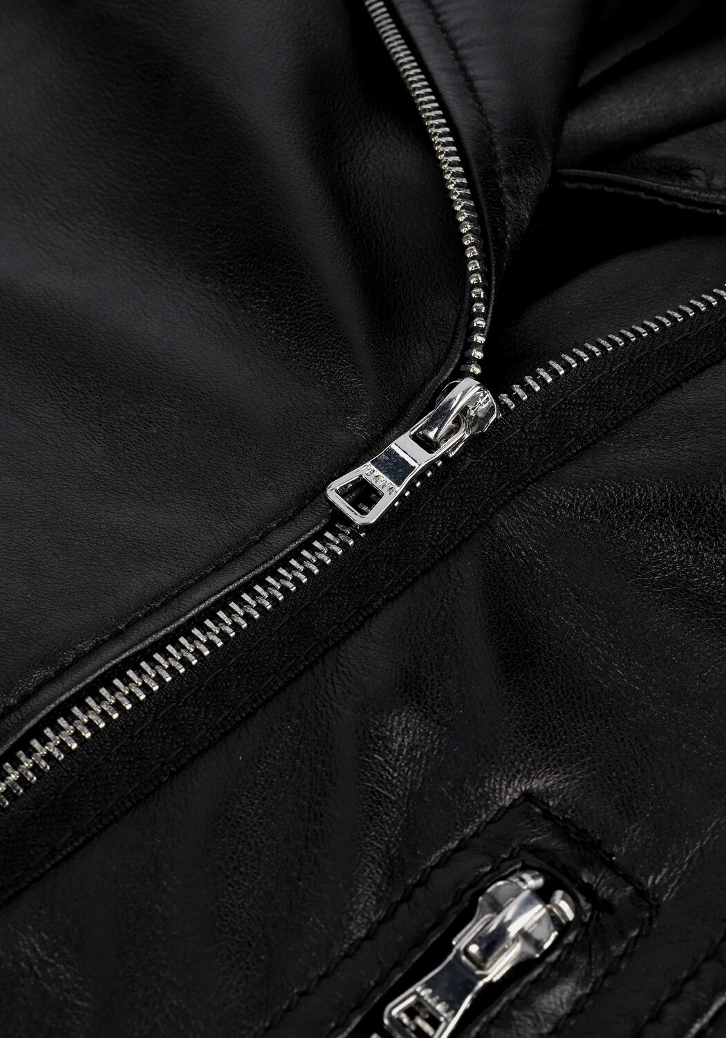 Schwarze IBANA Lederjack BEAR BLAZE - large