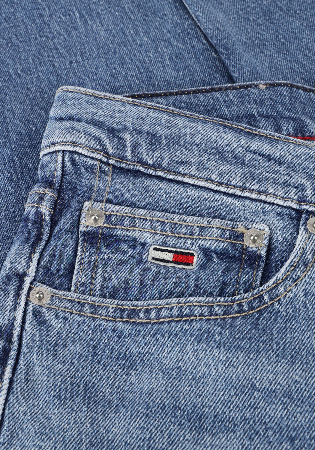 Blaue TOMMY JEANS Tapered jeans DAD JEANS RGLR TPRD CHO130 - large