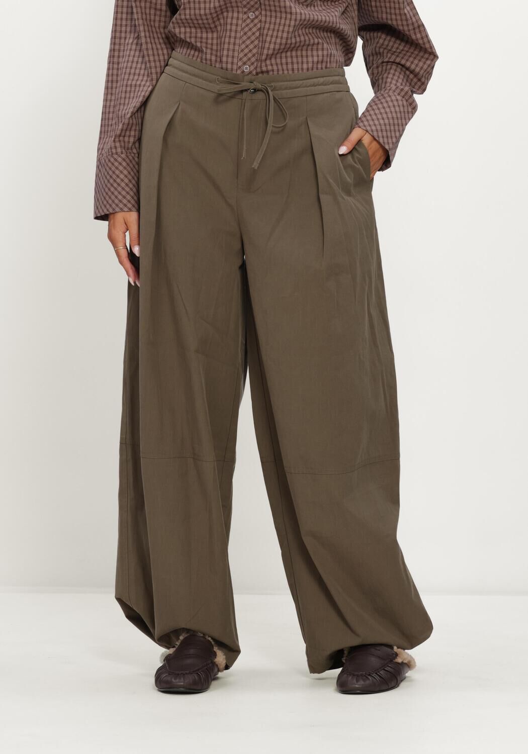 Olive NOTRE-V Weite Hose NV-ISOTTE - large
