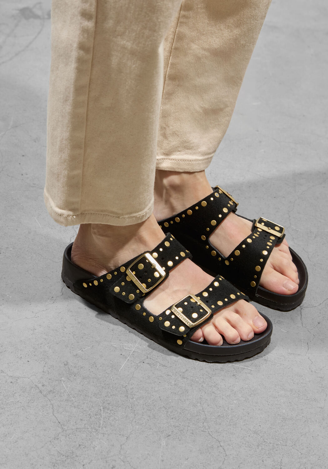 Schwarze BIRKENSTOCK Pantolette ARIZONA RIVET - medium