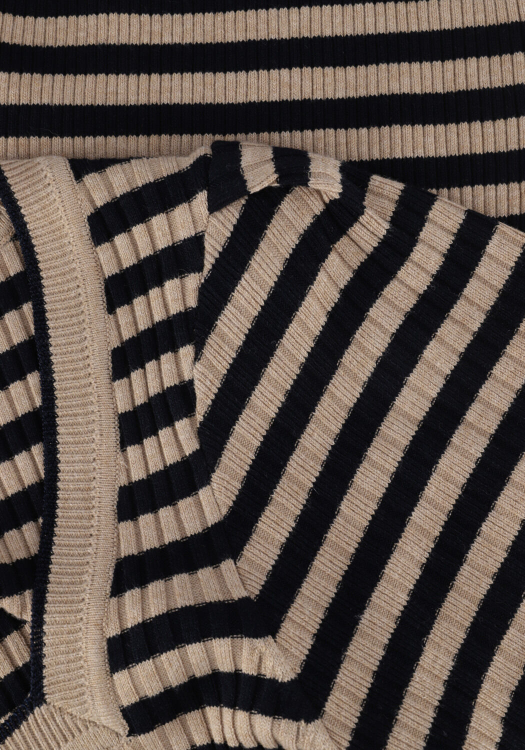 Braune SCOTCH & SODA Midikleid RIB KNITTED DRESS WITH SQUARE NECK - large