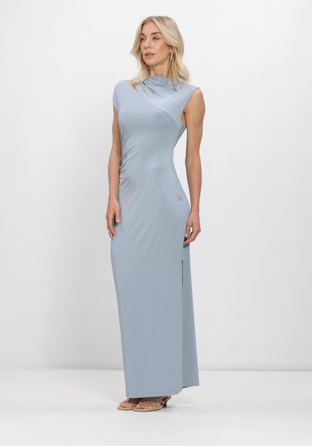 Blaue SELECTED WOMEN Maxikleid SLFROBIN MAJA SL ANKLE DRESS - large
