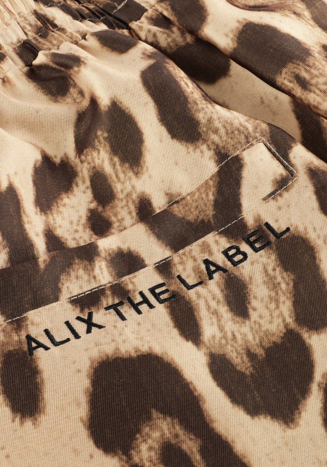 Braune ALIX THE LABEL Kurze Hose LADIES WOVEN JAQUAR SHORTS - large