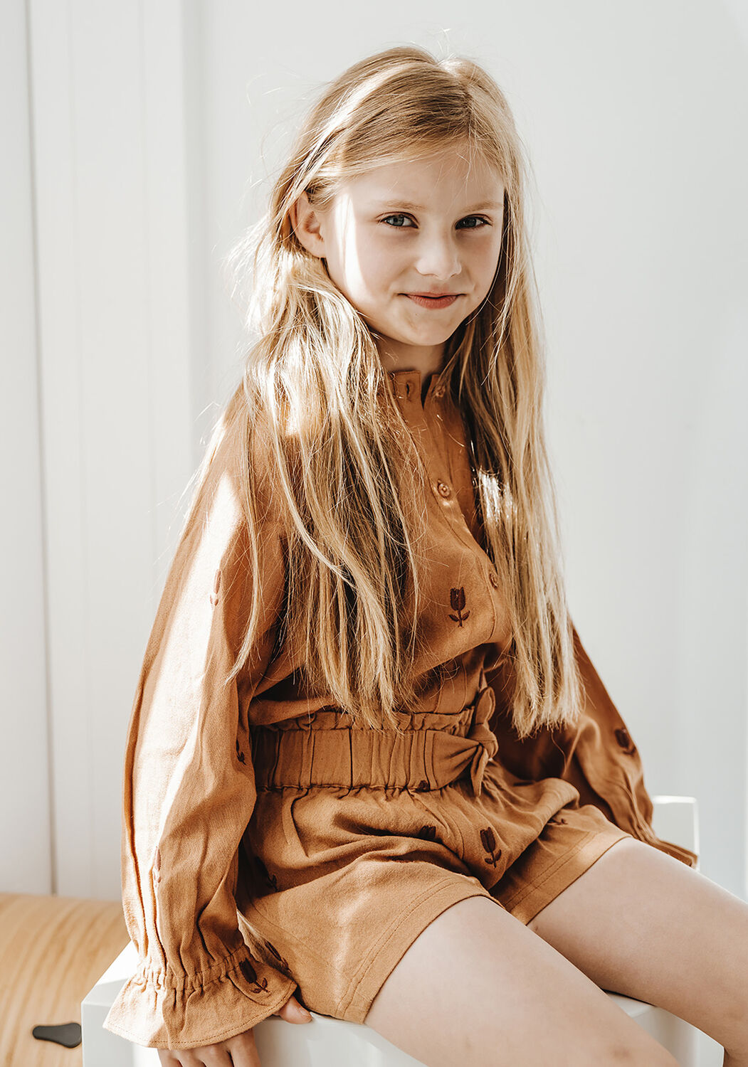 Camelfarbene BAJE STUDIO Kurze Hose SHORT - large