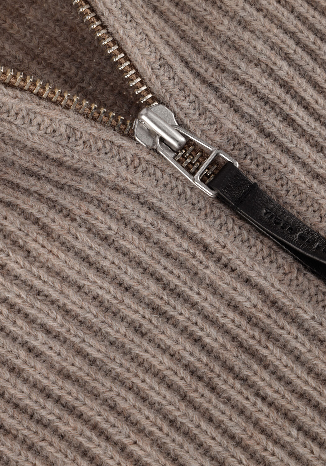 Sand TIGER OF SWEDEN Pullover NYMAN. - large