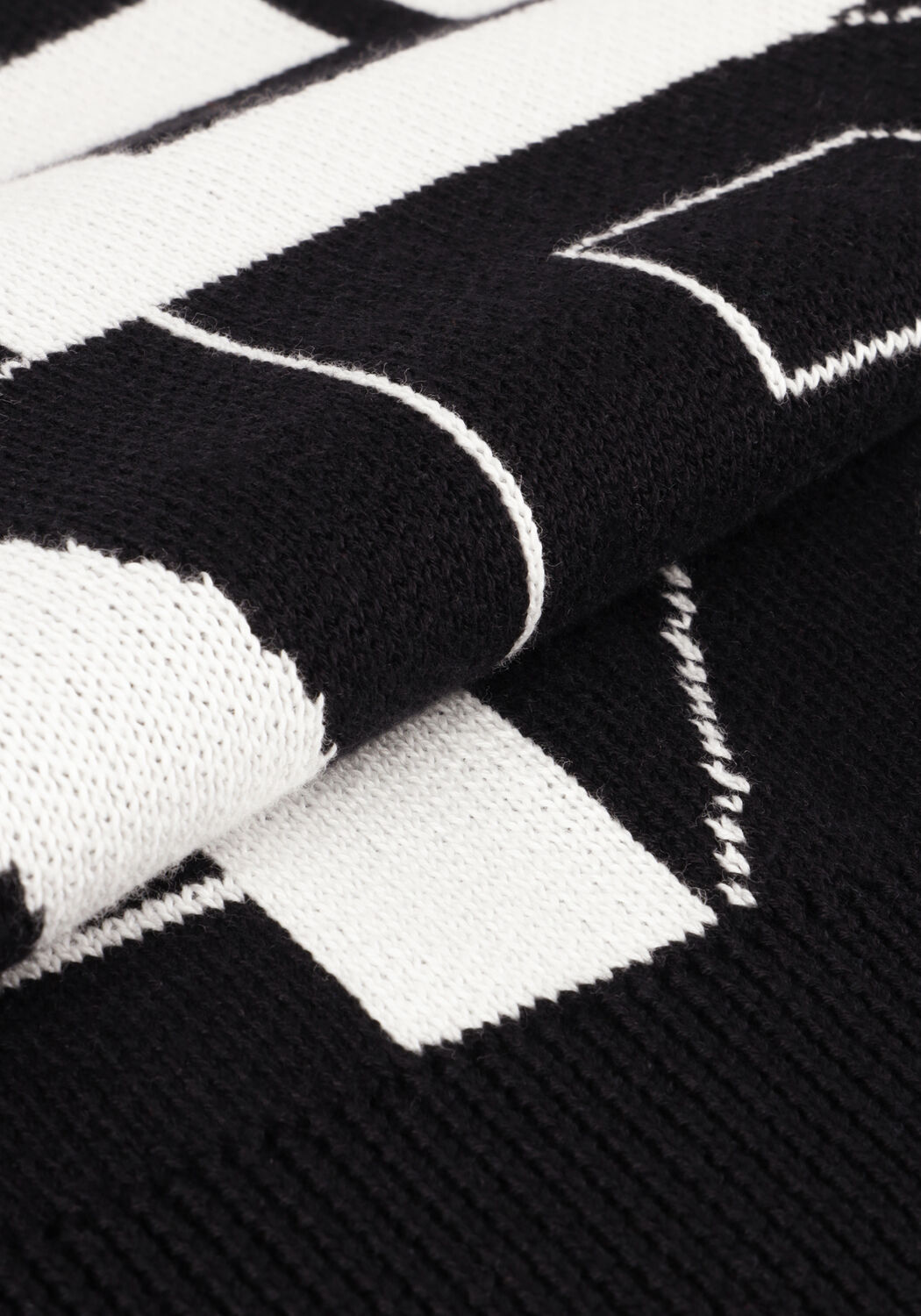 Schwarze ALIX THE LABEL Pullover BLACK WHITE PULLOVER - large