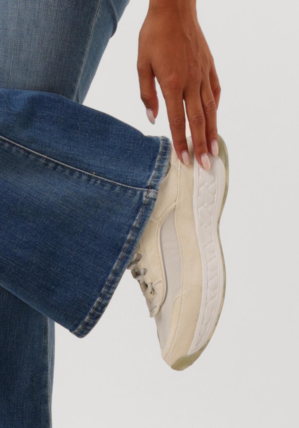 Wei&szlig;e KURT GEIGER LONDON Sneaker Low KENSINGTON SNEAKER - large