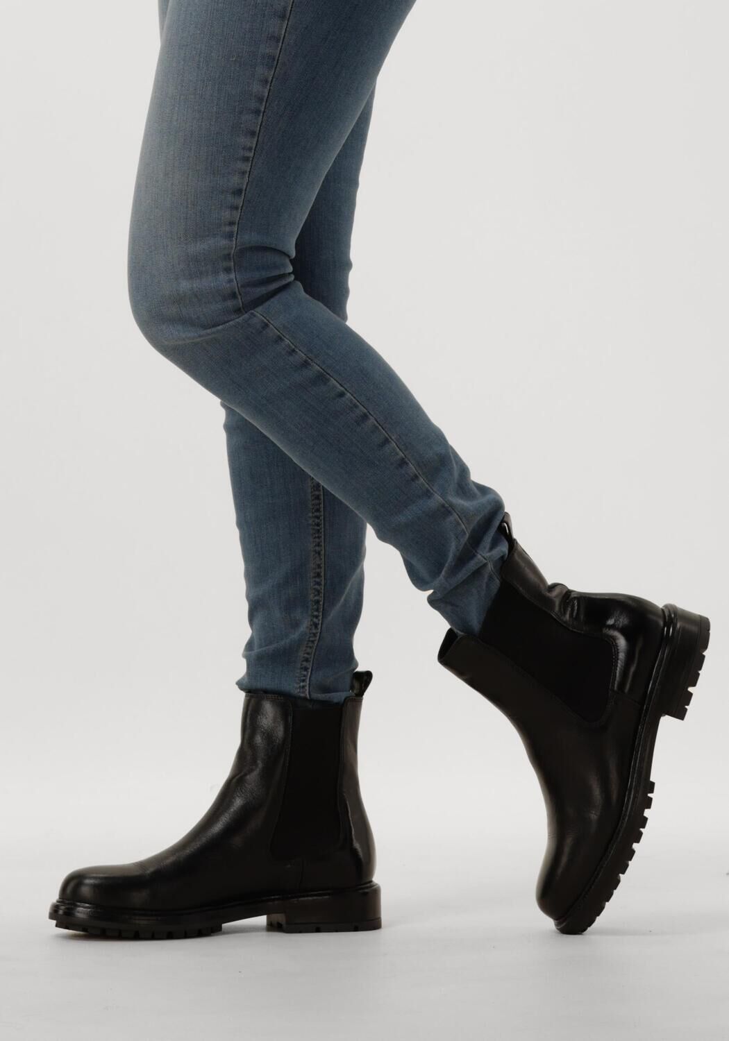 Schwarze BLASZ Chelsea Boots 2QUEEN200 - large