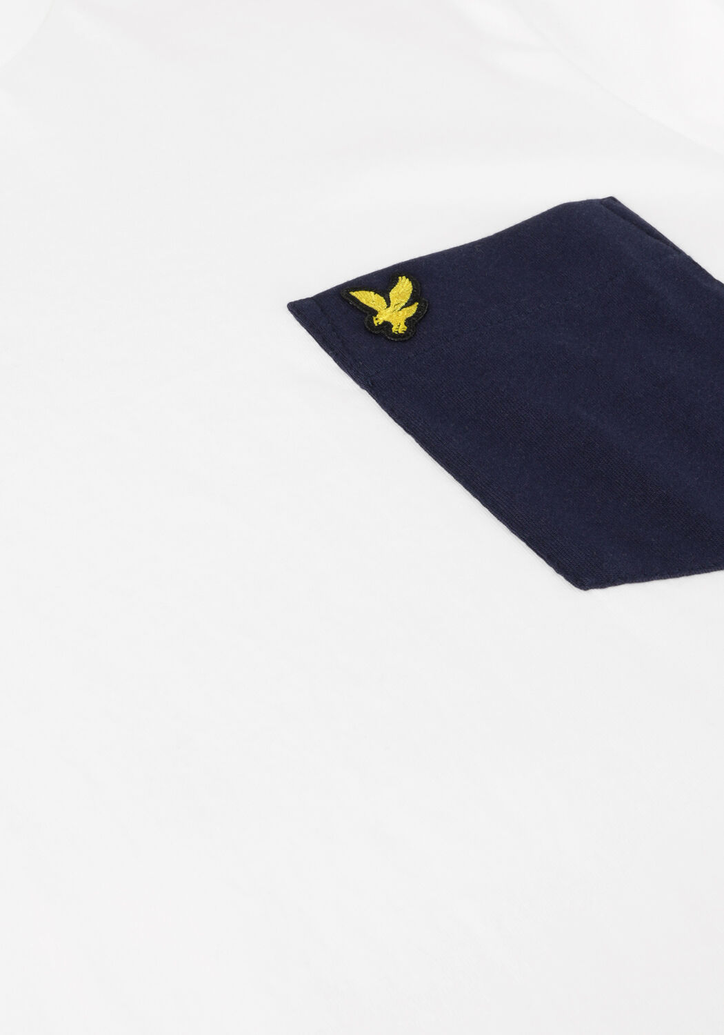 Wei&szlig;e LYLE & SCOTT T-shirt CONTRAST POCKET T-SHIRT - large