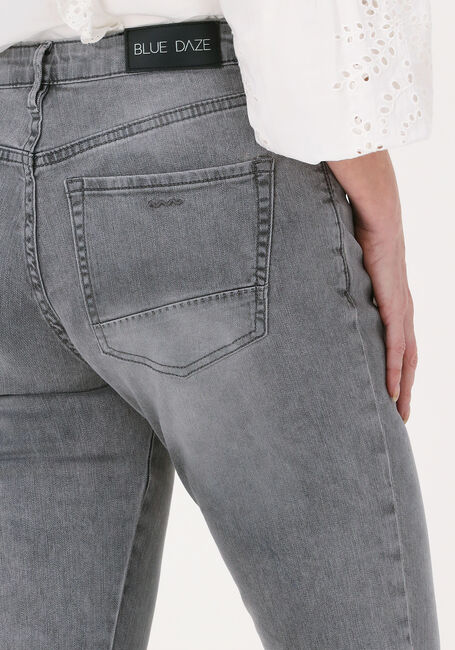 Graue SUMMUM Slim fit jeans TAPERED JEANS HAKA BLACK DENIM - large
