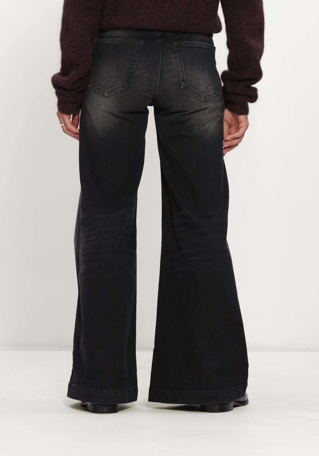 Schwarze CIRCLE OF TRUST Wide jeans PALMER DNM - large