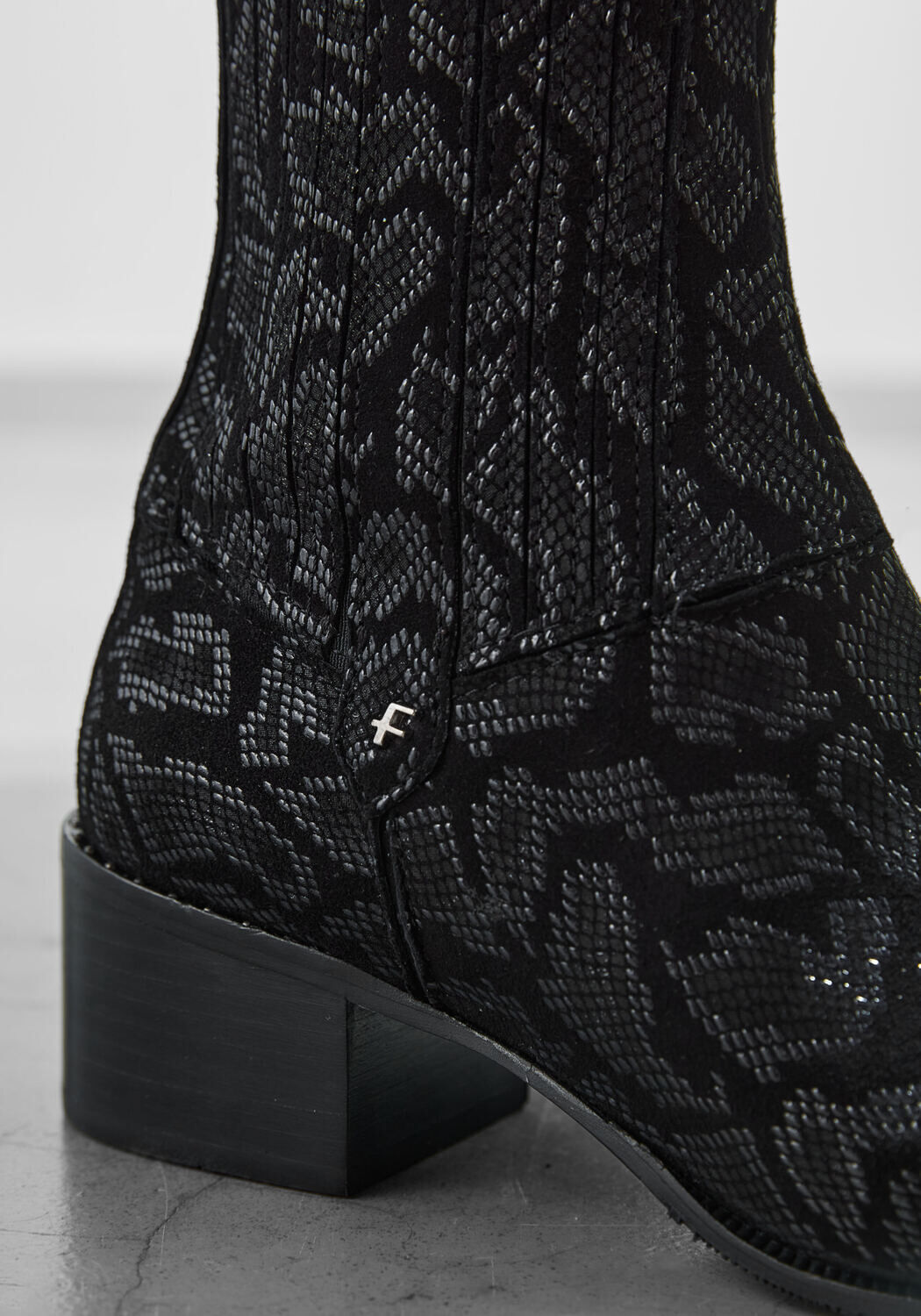 Schwarze FLORIS VAN BOMMEL Stiefeletten EVI 01.11 - large