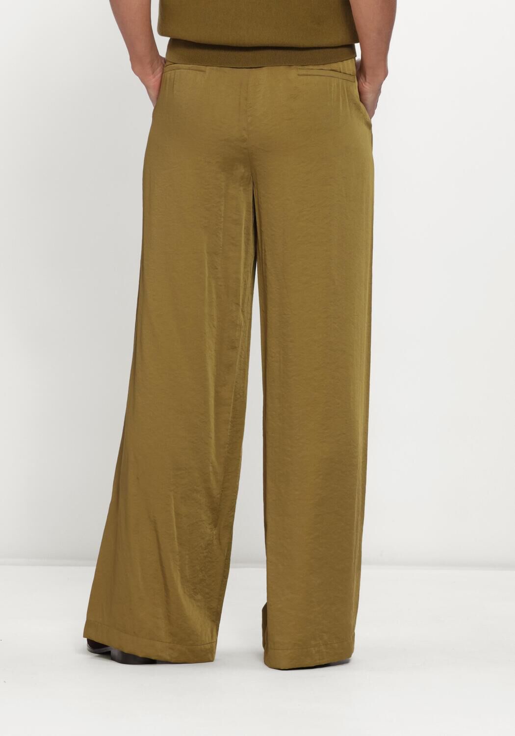Olive BEAUMONT Weite Hose JADA PANTS - large