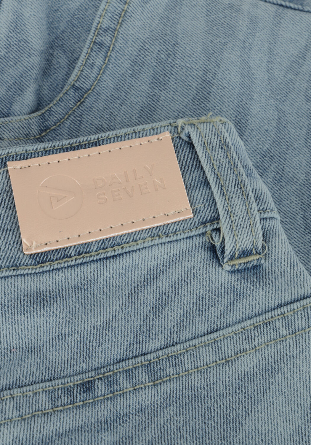 Hellblau DAILY7 Kurze Hosen DENIM SHORT PRINTED - large