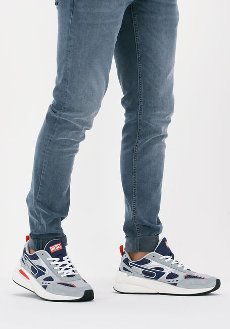 Graue DIESEL Sneaker Low S-SERENDIPITY SPORT - large