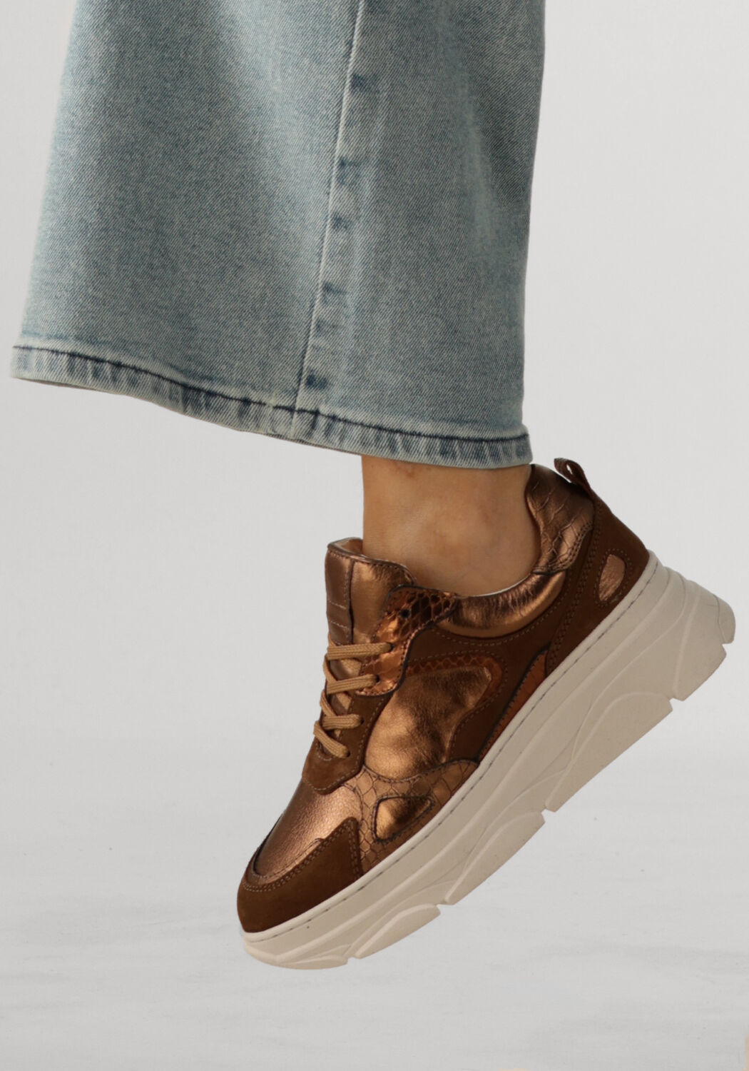 Bronzefarbene OMODA Sneaker Low JANA - large