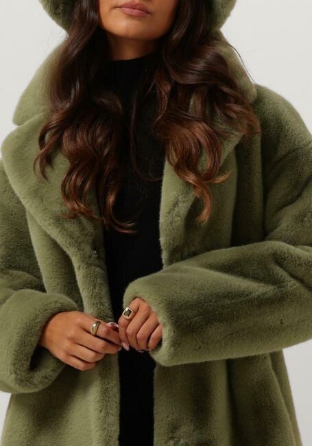 Grüne STAND STUDIO Fake-Fur-Jack CAMILLE COCOON COAT - large