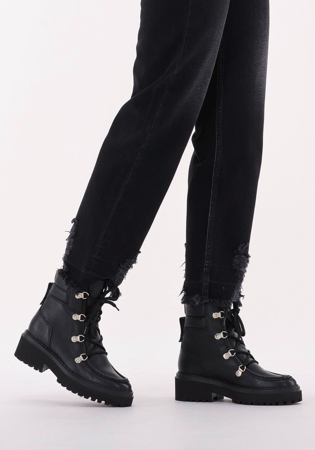 Schwarze NUBIKK Schn&uuml;rboots FAE PRIME - large