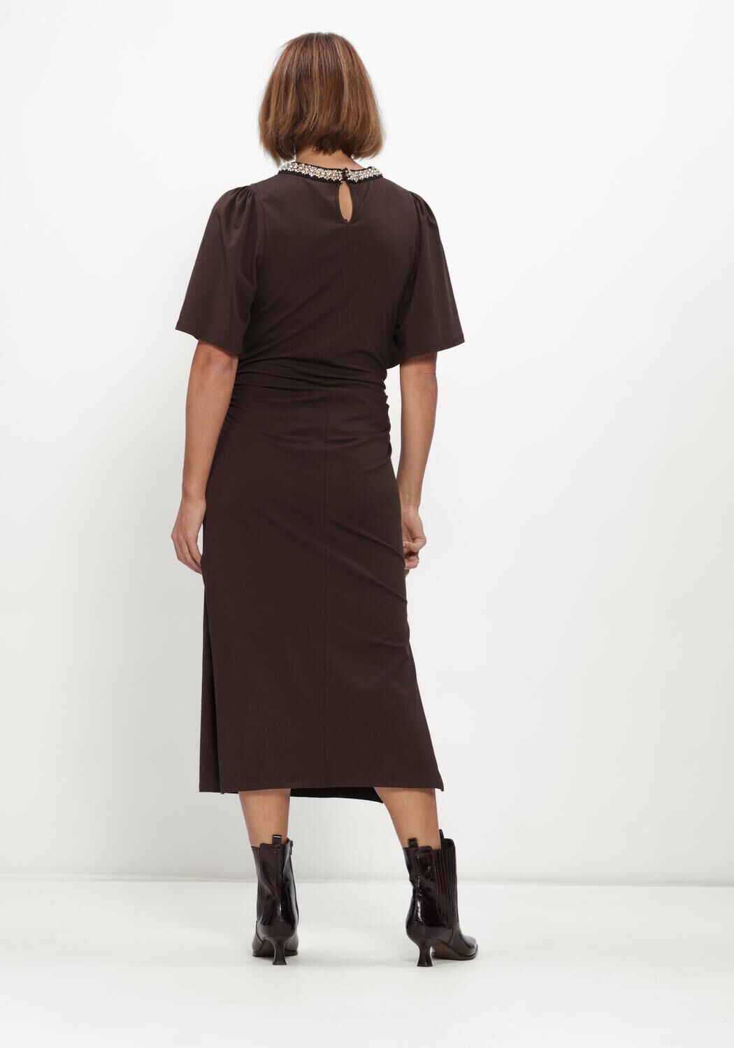 Braune BRUUNS BAZAAR Midikleid ALNUSBBNATHALA TRIM DRESS - large