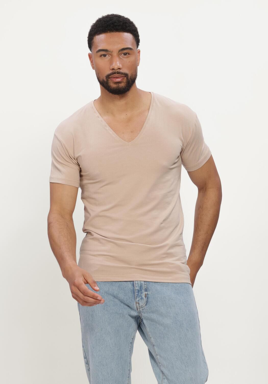Beige Alan Red T-shirt 5601 NOV - large