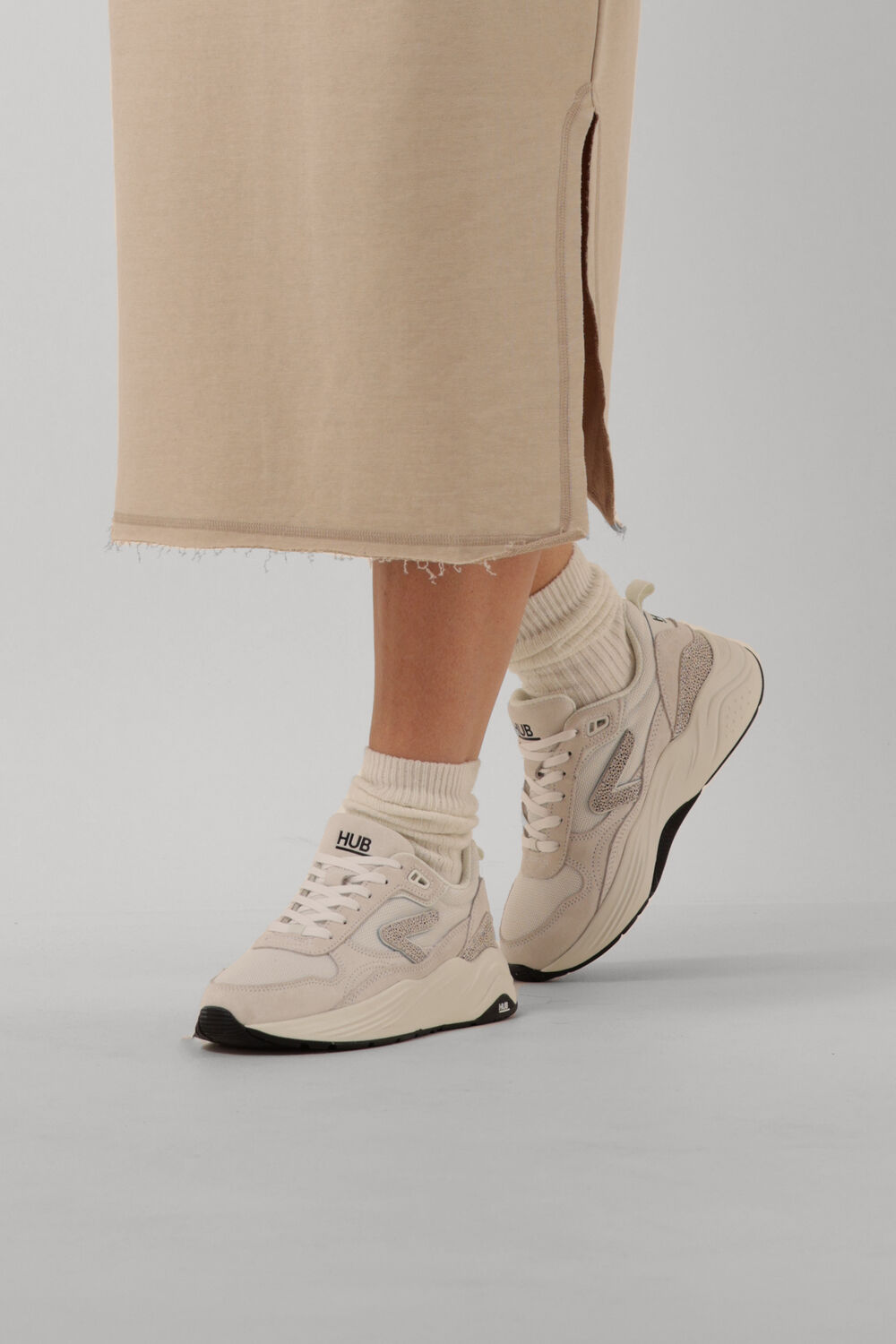 Wei&szlig;e HUB Sneaker Low GLIDE-Z - large