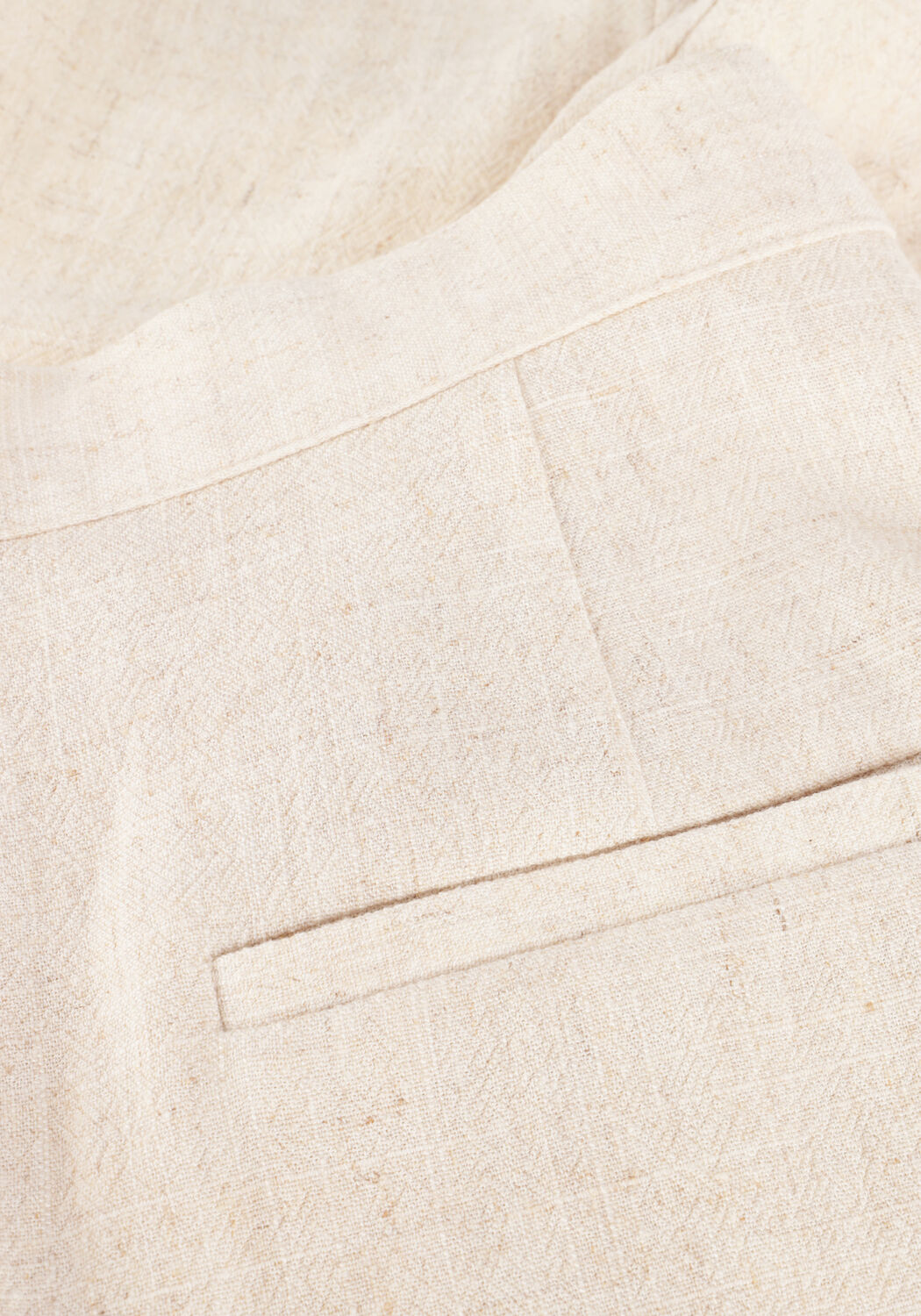 Beige EDITED Kurze Hose AMY SHORTS - large