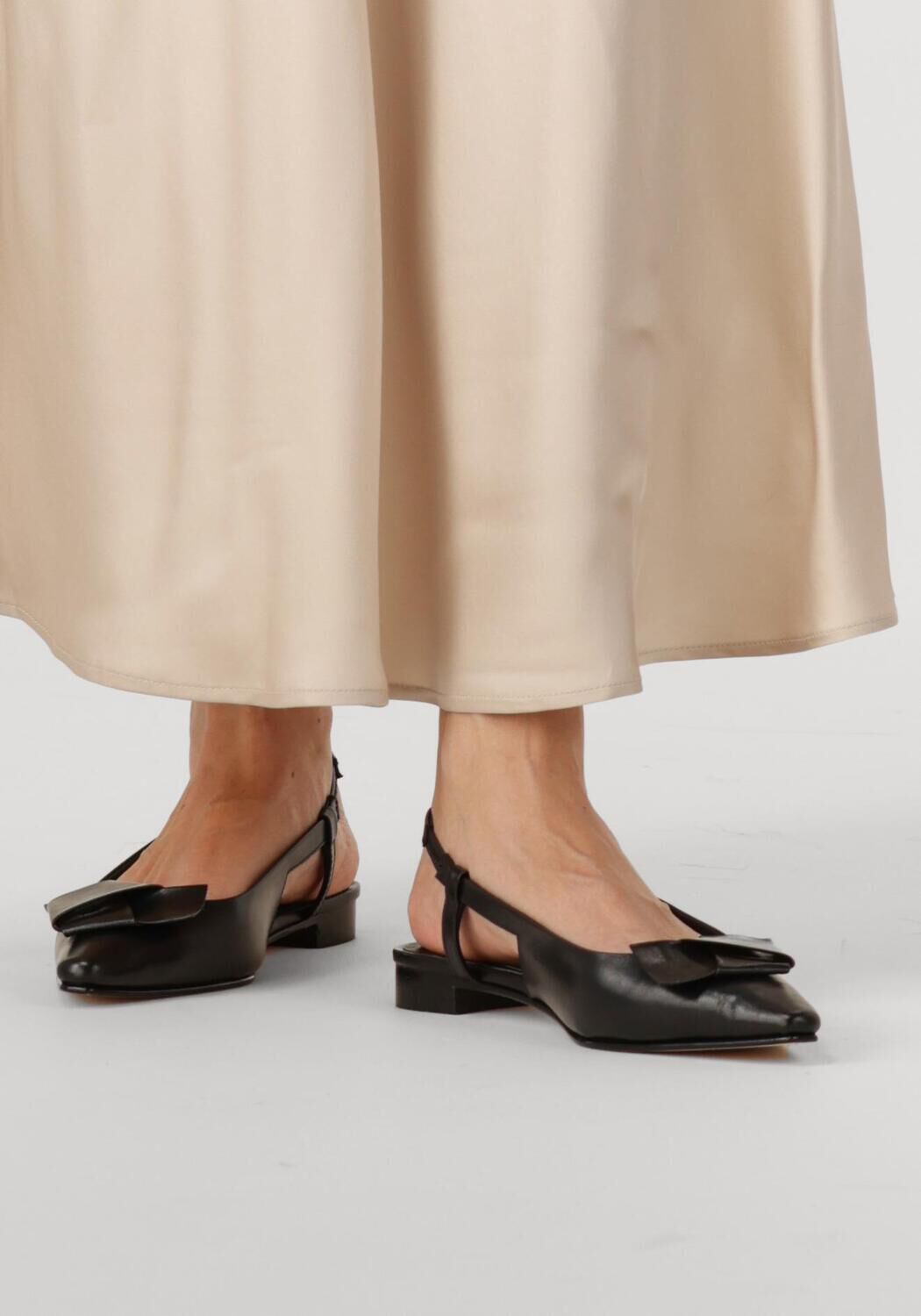 Schwarze FRED DE LA BRETONIERE Slingbacks ELISSE SLING - large