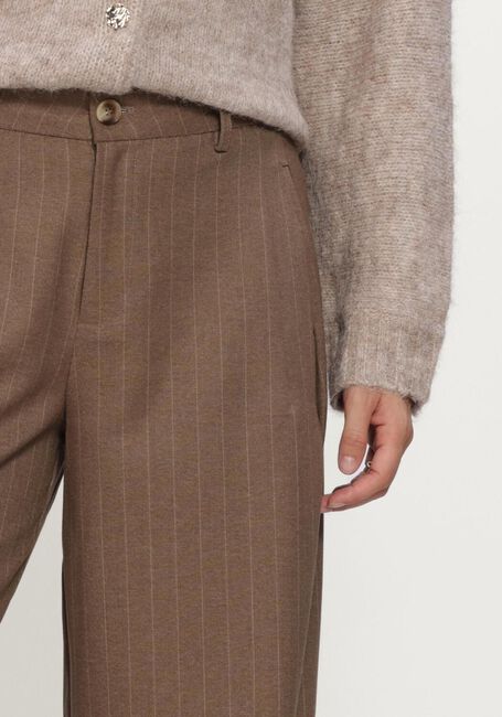 Braune NEO NOIR Hose ESSIALL PINSTRIPE PANTS - large