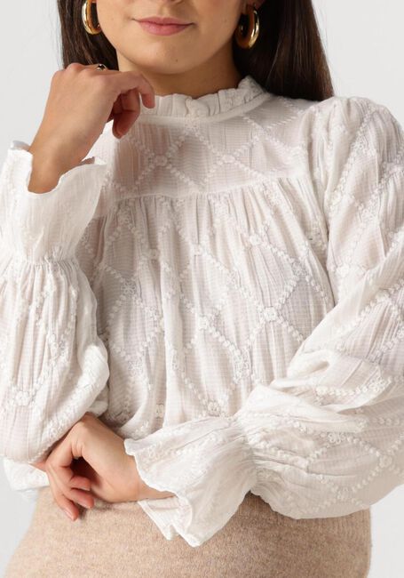 Weiße NEO NOIR Blusen MAMARA SQUARE EMB BLOUSE - large