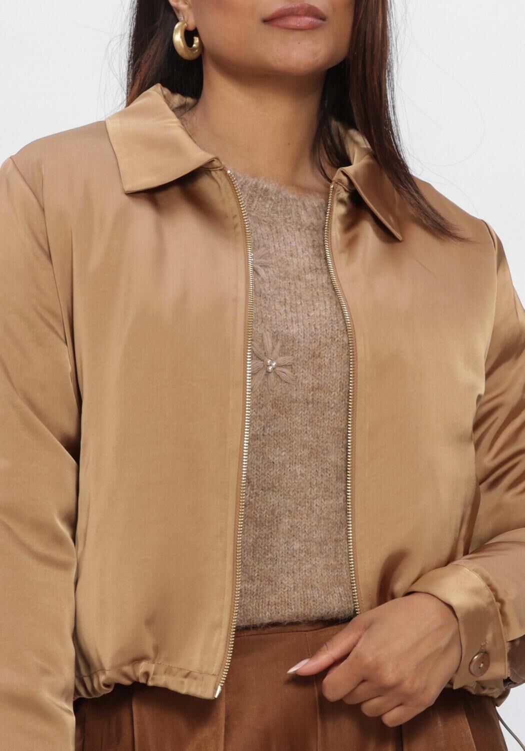 Beige NUKUS Jacken DOREEN BOMBER - large