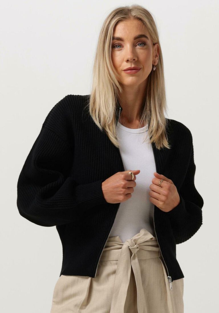schwarze gestuz strickjacke emblagz zipped cardgian