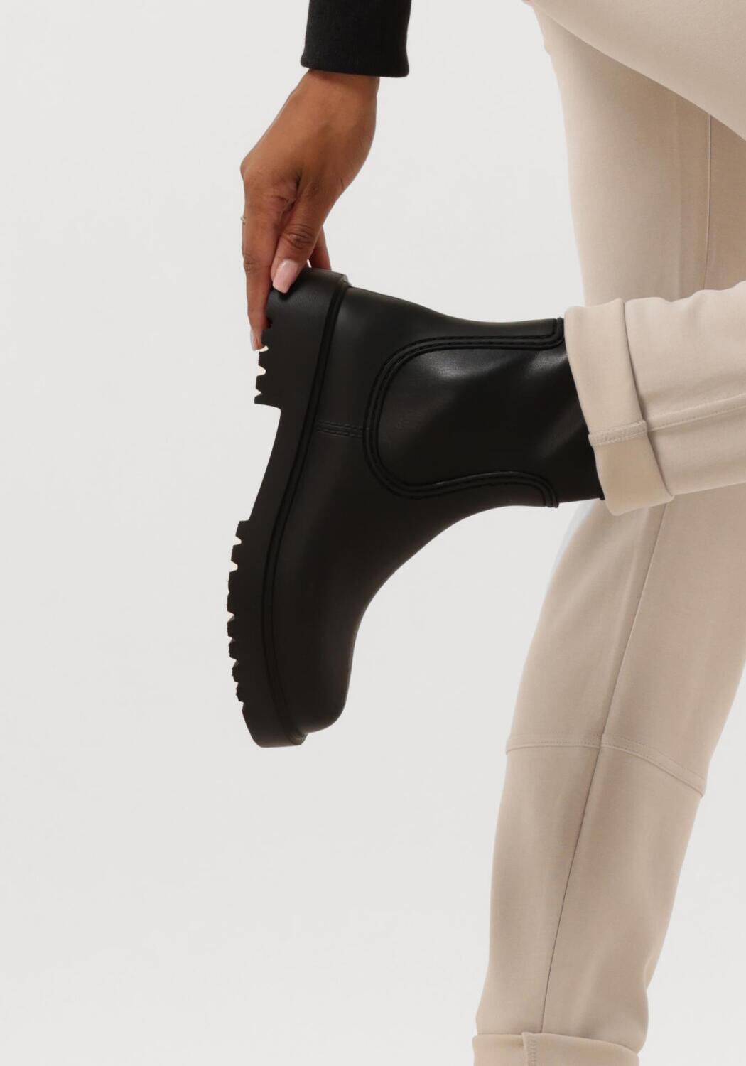 Schwarze UNISA Ankle Boots FARLEY - large