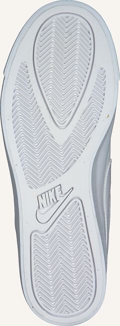 Weiße NIKE Sneaker Low COURT ROYALE AC WMNS Weiße NIKE Sneaker Low COURT ROYALE AC WMNS - large