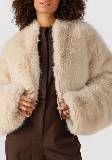 Creme EST'SEVEN Fake-Fur-Jack KINSKI WILD JACKET - large