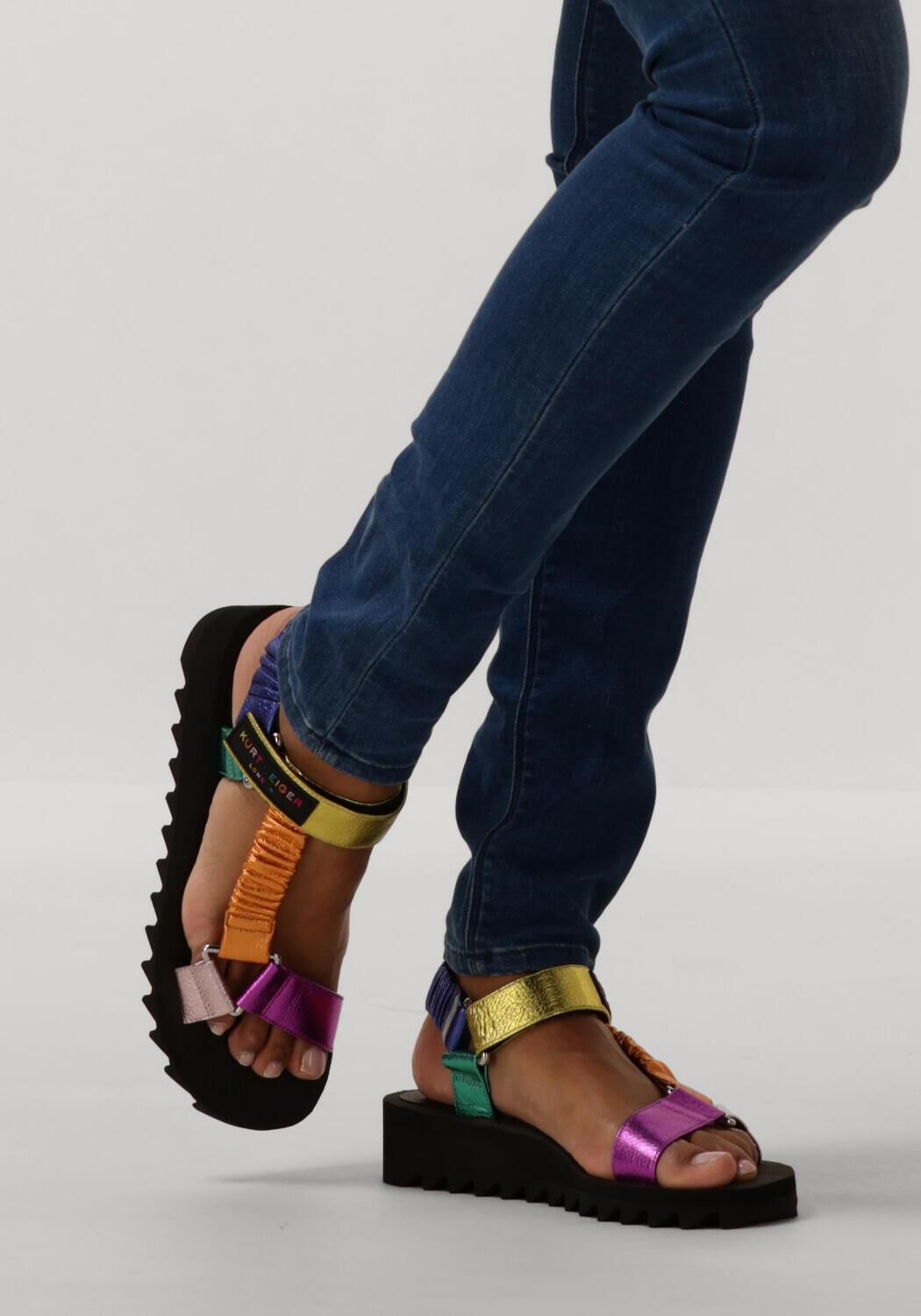 Mehrfarbige/Bunte KURT GEIGER LONDON Flache Sandalen ORION - large