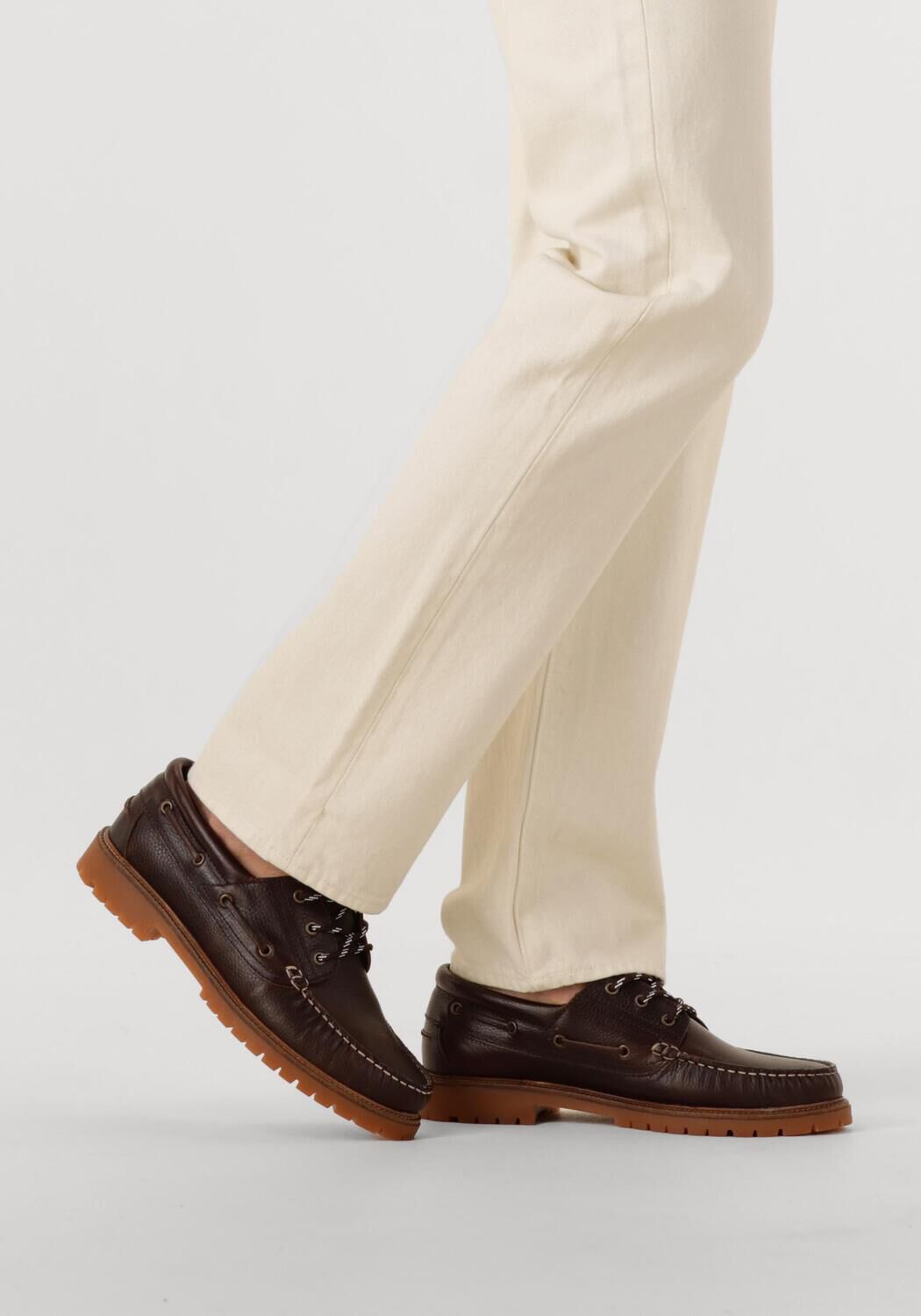 Braune LES DEUX Mokassins TAYLOR LEATHER BOAT SHOE - large