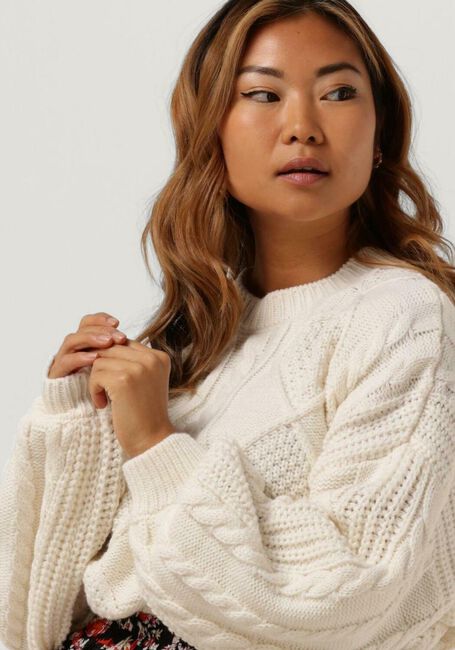 Nicht-gerade weiss COLOURFUL REBEL Pullover OLIVIA CABLE KNITWEAR SWEATER - large