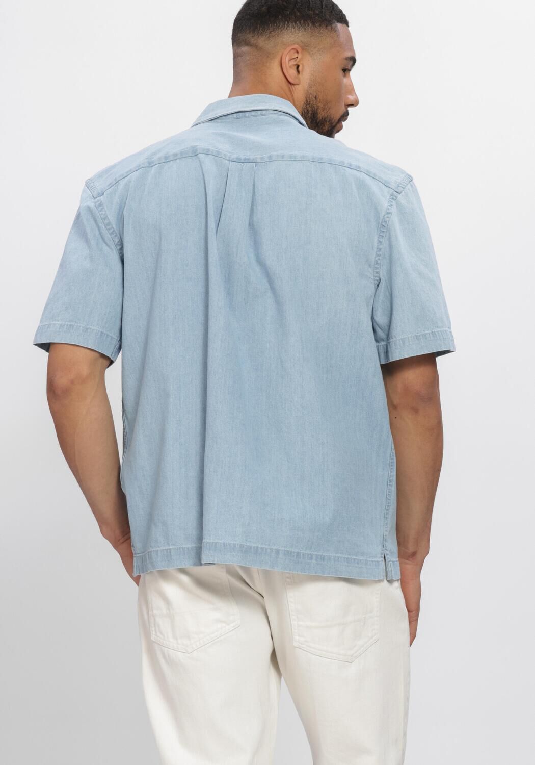 Hellblau SELECTED MEN Casual-Oberhemd SLHRLXCARLO DENIM SS SHIRT  RESORT - large