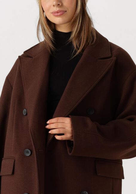 Braune EDITED Mäntel OVERSIZE HAIMA COAT - large