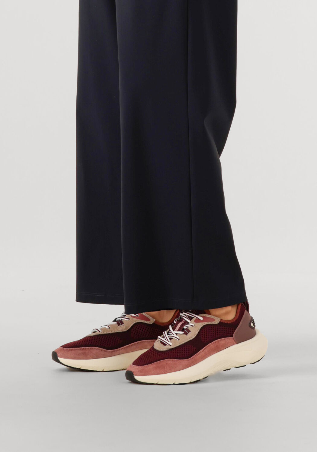 Lilane THE HOFF BRAND Sneaker Low TRAVELER - large