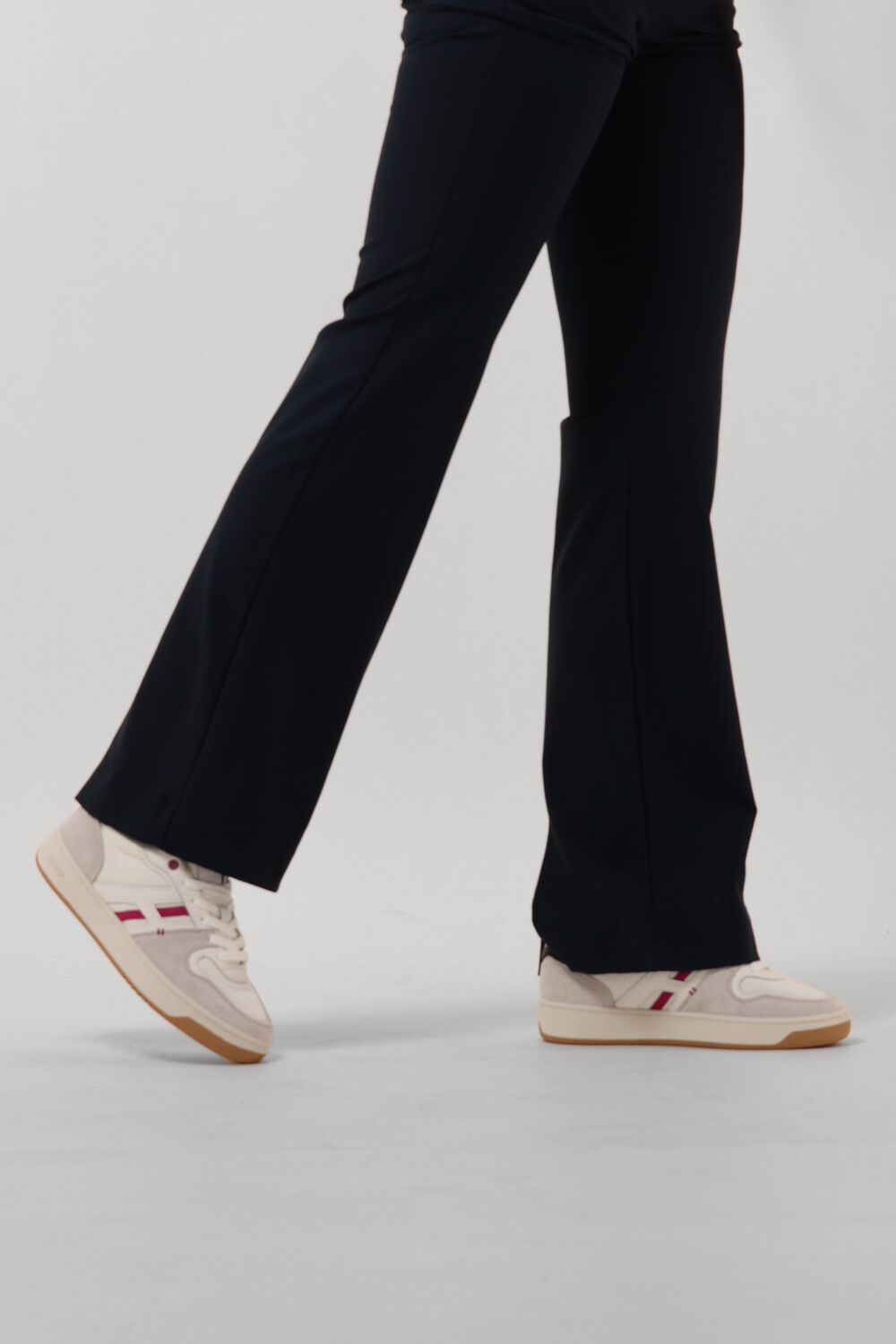 Wei&szlig;e THE HOFF BRAND Sneaker Low STADIUM - large