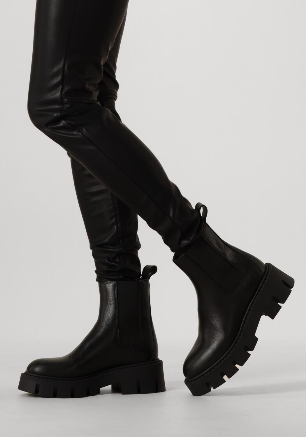 Schwarze COPENHAGEN STUDIOS Chelsea Boots CPH137 - large