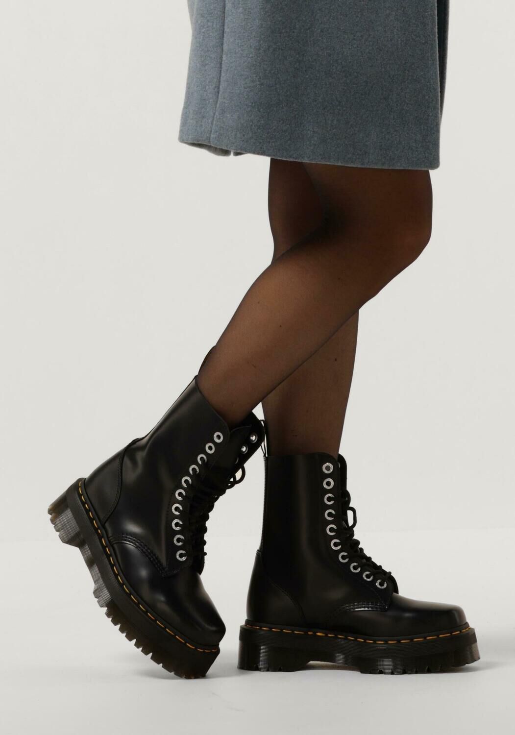 Schwarze DR MARTENS Schn&uuml;rboots 1490 QUAD SQUARED - large