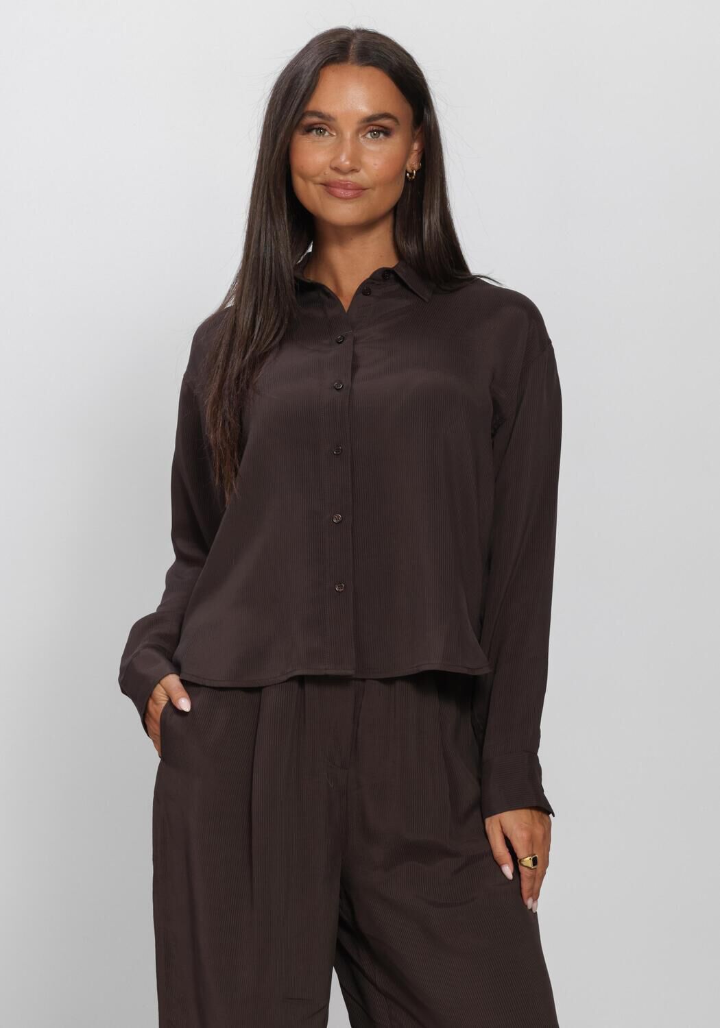 Braune BY-BAR Blusen KRIS SATIN STRIPE BLOUSE - large